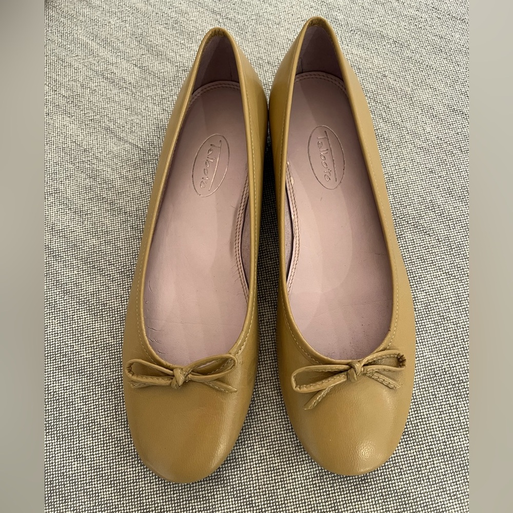 Talbots Women's Tan Leather Flats